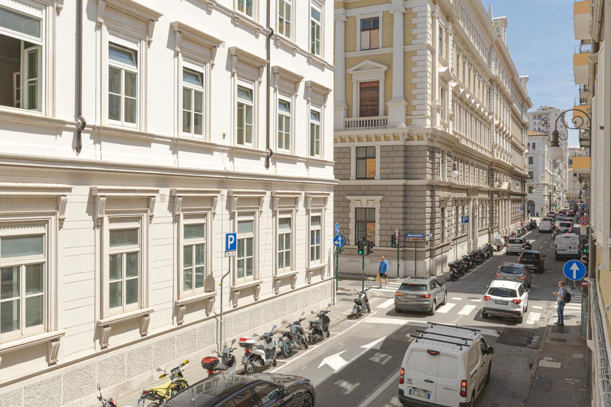 Via Milano Lejlighed Trieste Eksteriør billede